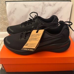 Nike Revolution 7 Men’s Black Running Shoes